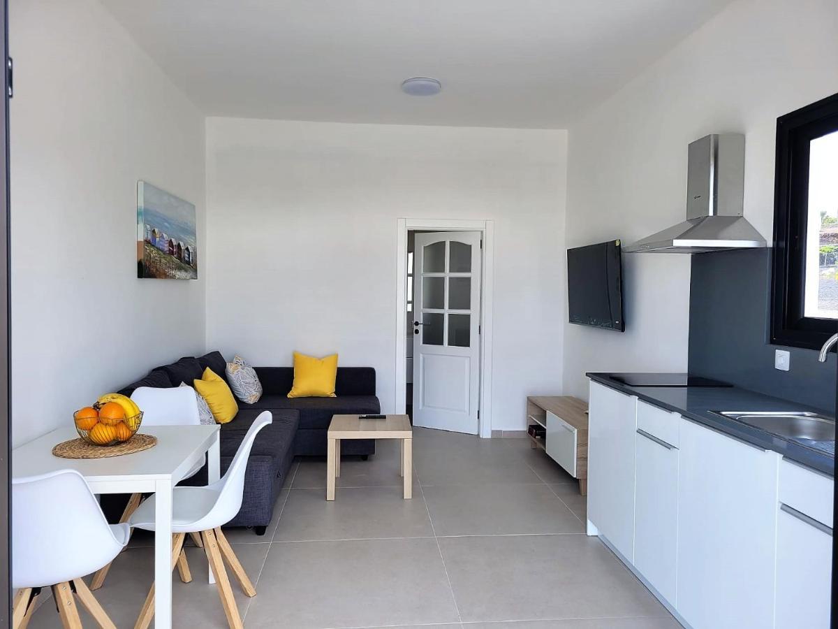Apartamentos Falcon Tinajo Buitenkant foto